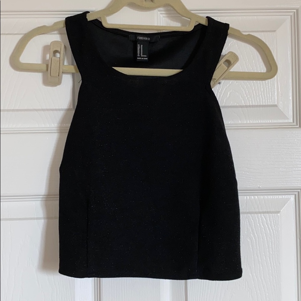 Fitted Black Crop Top